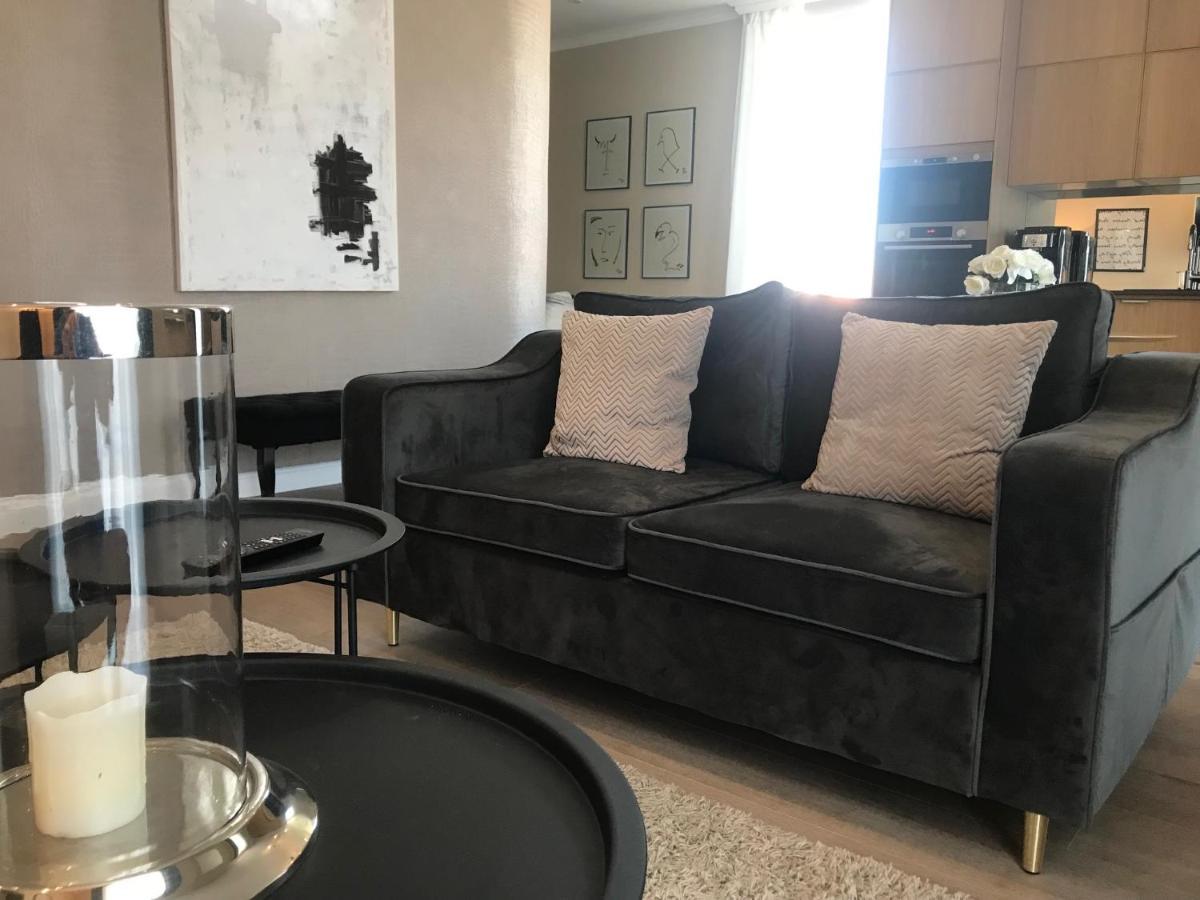 Lazare Maison De Maitre , Appartements De Standing Avec Parking Privatif A Seulement 7 Minutes A Pied Du Centre Historique De Безьє Екстер'єр фото