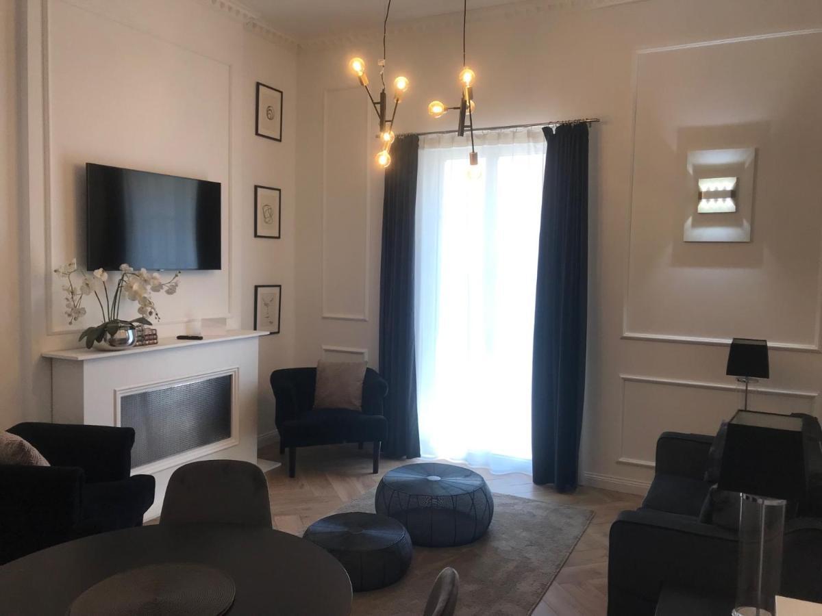 Lazare Maison De Maitre , Appartements De Standing Avec Parking Privatif A Seulement 7 Minutes A Pied Du Centre Historique De Безьє Екстер'єр фото