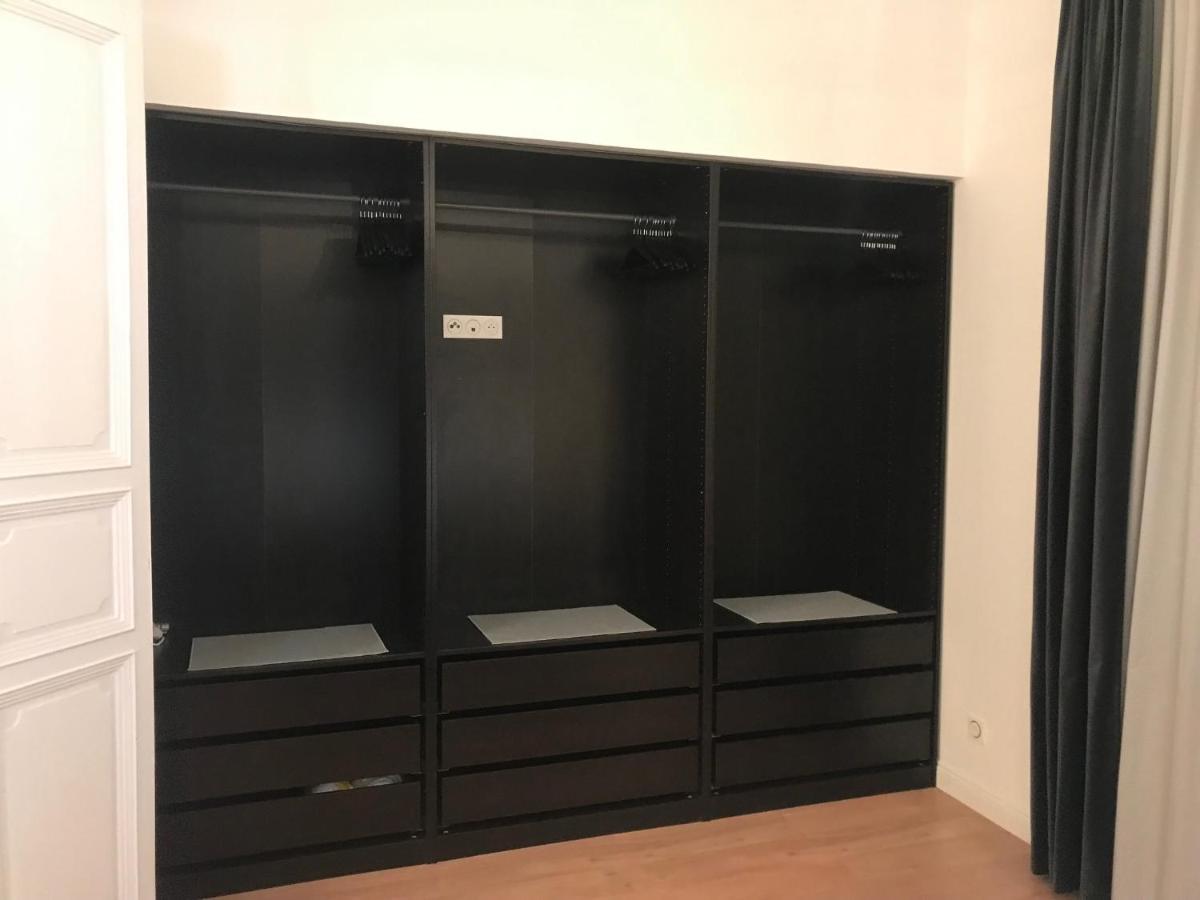 Lazare Maison De Maitre , Appartements De Standing Avec Parking Privatif A Seulement 7 Minutes A Pied Du Centre Historique De Безьє Екстер'єр фото